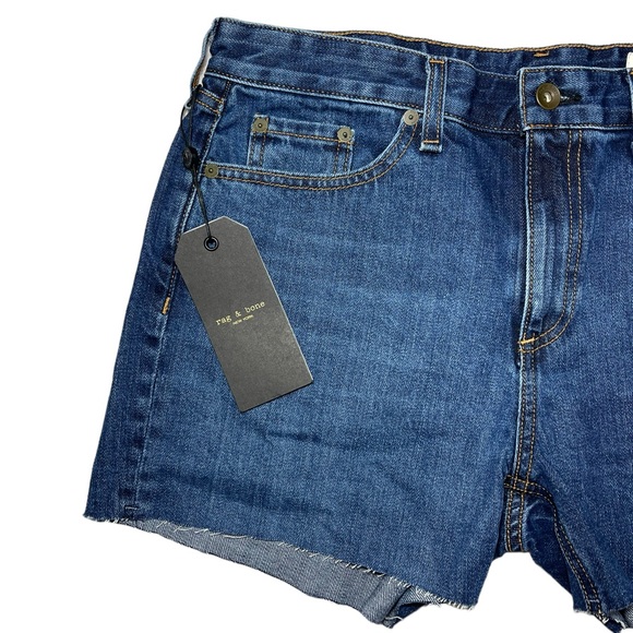 ⚡️SOLD⚡️Rag & Bone Fray Raw Cut Dark Blue Denim Cotton Shorts Size 28 NEW - Picture 8 of 16